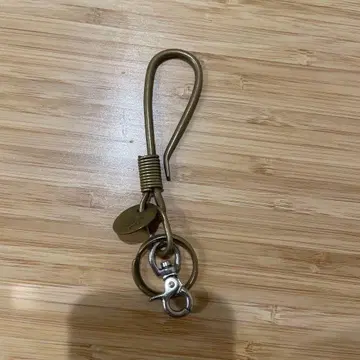 RED MOON 브라스 키 후크 바이커 키링