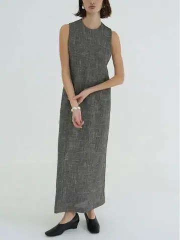 새상품 clane 백 쉬어 맥시 원피스