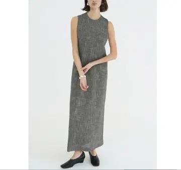 새상품 clane 백 쉬어 맥시 원피스