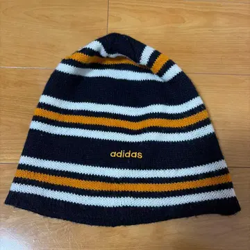 adidas 스트라이프 니트 모자 프리 사이즈