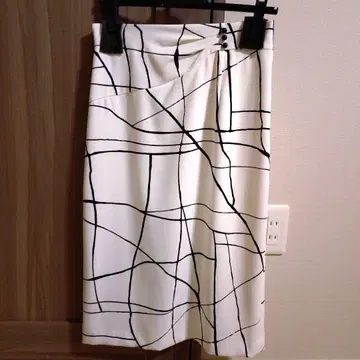 핑키앤다이안 스커트 미사용 새상품