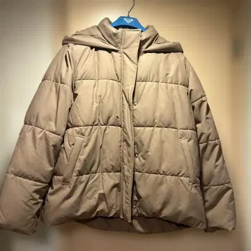 Honeys 그라시아 후드 부착 베이지 다운 자켓