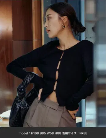 2웨이 롱 슬리브 탑 네이비 AMBIENT