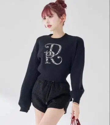 다리치 새상품 DR 비쥬 볼륨 리브 니트탑