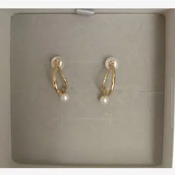 K10YG 페스타리아 담수 진주 귀걸이