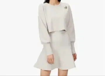 SNIDEL 미니 플레어 스커트 셋업 아이보리