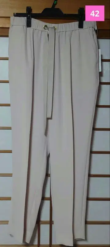 로즈 티아라 42 팬츠 화이트 베이지