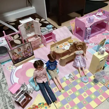 리카짱 하우스 초인종으로 띵동 가족과 함께 여유로운 시간 인형 세트