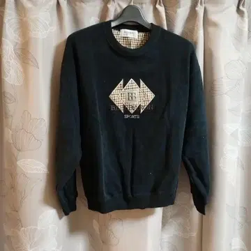 블랙 체크 무늬 로고 트레이닝복