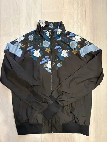 PUMA 나일론 자켓 꽃무늬
