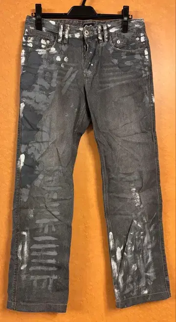 D&G 그레이 페인트 가공 데님 팬츠