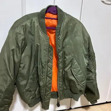 올리브 MA-1 플라이트 자켓
