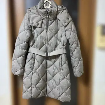 유니클로 차콜 그레이 퀼팅 다운 자켓