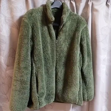 올리브 그린 플리스 자켓 집업