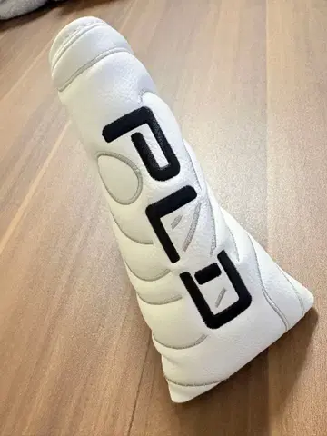 [미사용 새상품] 핑 PLD 퍼터 커버