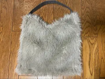 그레이 인조 모피 토트백