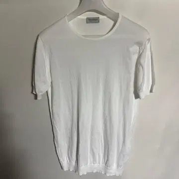 JOHN SMEDLEY 화이트 T셔츠 M 사이즈