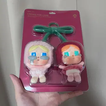 크라이베이비 crybaby 체리 popmart