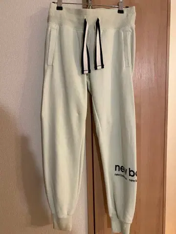 new balance 뉴발란스 스웨트 팬츠 S 사이즈 라이트 그린