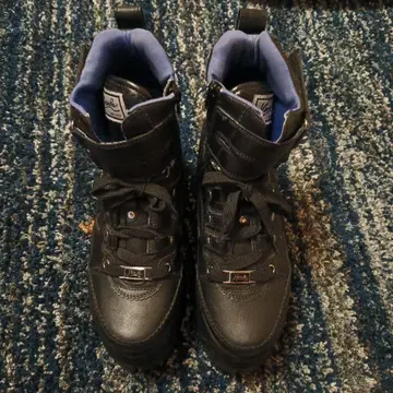 블랙 합성 피혁 하이컷 스니커즈