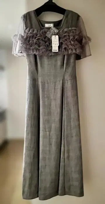 [무료배송] [택 포함 새상품] Noela 튤 레이어드 원피스 그레이 M