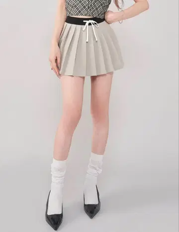 다리치 플리츠 미니 스커트