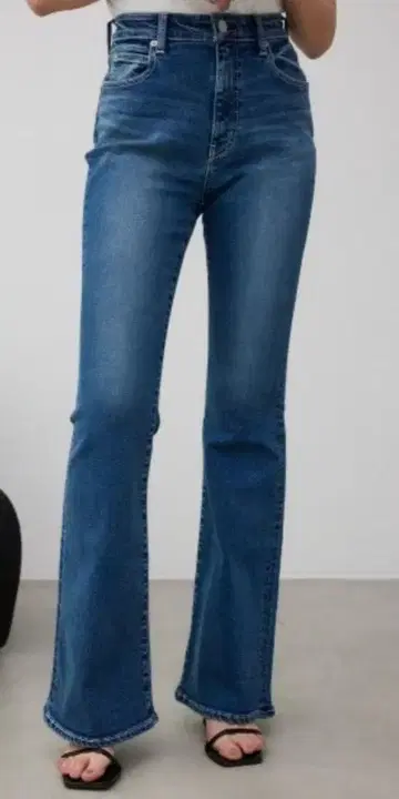 AZUL by moussy 플레어 데님