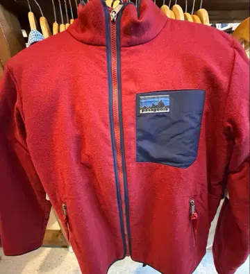 새상품급 파타고니아 40주년 기념 레트로x 레거시 레드