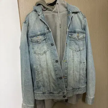 라이트 블루 데님 자켓 L 사이즈