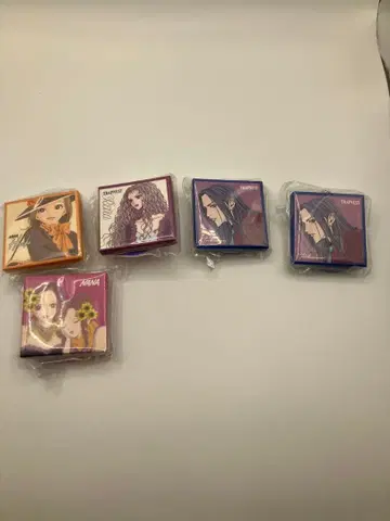 NANA CD풍 아크릴 참 캡슐 토이 세트