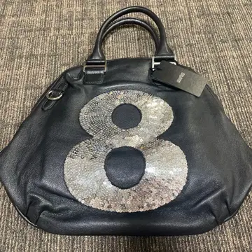 스팽글 8개 달린 블랙 핸드백