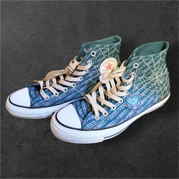 [한정판 새상품] 죠죠의 기묘한 모험 스톤 오션 스니커즈 CONVERSE