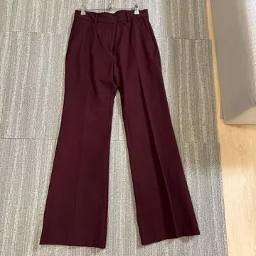 새상품급 버건디 와이드 팬츠 JOSEPH