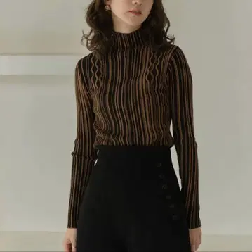 Eaphi random line design knit brown