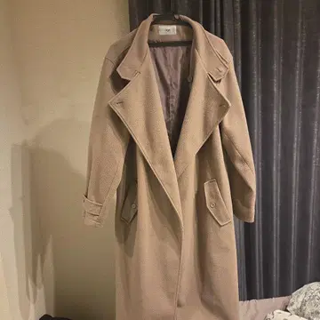 CREARE 베이지 더블 브레스트 롱 코트