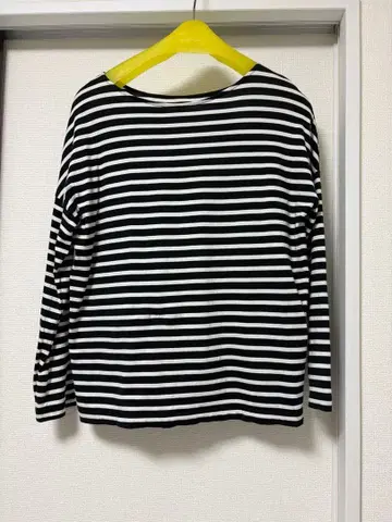 DEUXIEME CLASSE 두즈엠 클래스 티셔츠