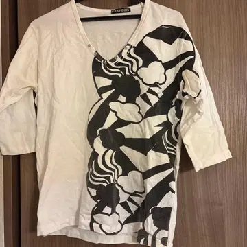 FRAPBOIS 그래픽 V넥 티셔츠