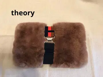 theory 퍼 클러치백