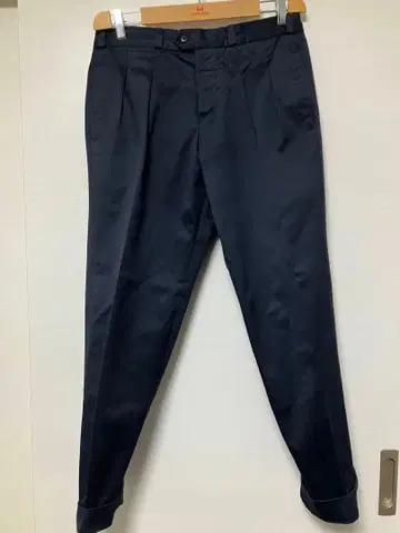 [ 새상품급 ] PT TORINO 치노 팬츠 네이비 32