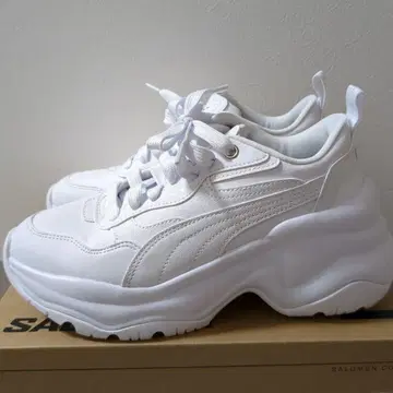 새상품급 24cm 푸마 CILIA WEDGE 시리아웨지 통굽 스니커즈