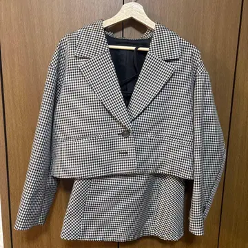 Heather 체크 무늬 자켓 & 스커트 셋업