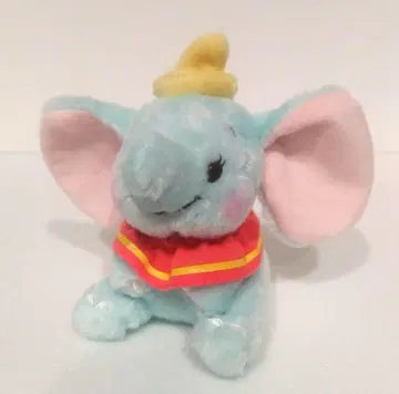 디즈니 스토어 덤보 인형 배지 마스코트