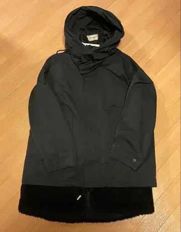 릴렉스 모즈 코트 다운