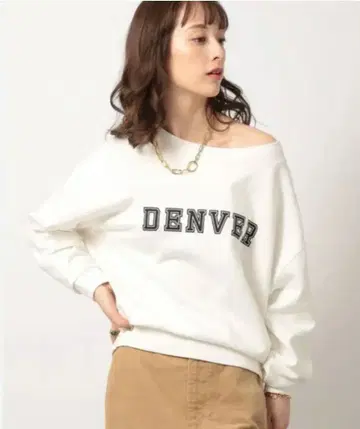 GOOD ROCK SPEED 칼리지 로고 맨투맨 DENVER