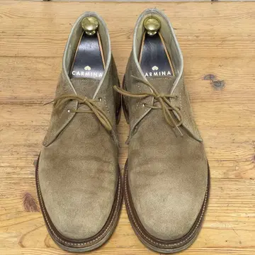 알든 베이지 스웨이드 처카 부츠 9