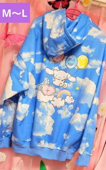 새상품 시나모롤 구름 패턴 후드티 M~L 트레이닝복