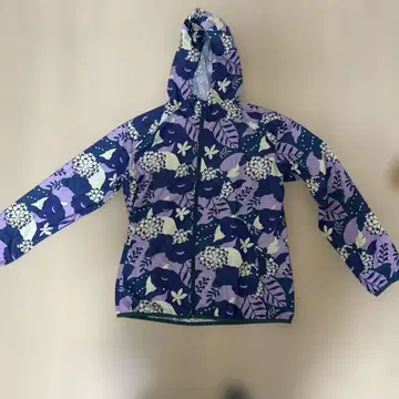 데상트 꽃무늬 후드 부착 자켓