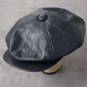 네이비 가죽 헌팅 캡