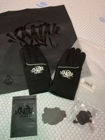 SYNA WORLD 장갑 L/XL 사이즈 부속품 포함
