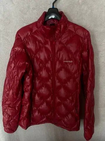 mont-bell L 사이즈 빨간색 다운 자켓 경량 수납 가방 있음